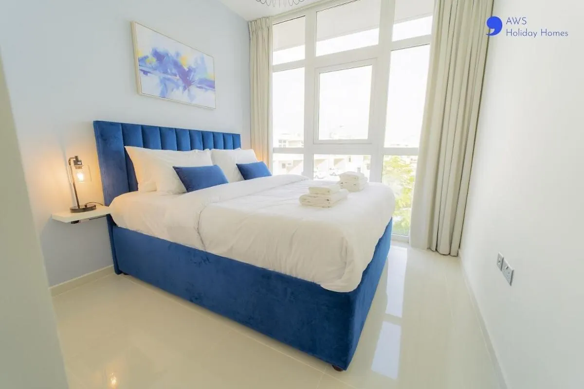 Aws Holiday Homes - Elegant Townhouse With Garden Dubai